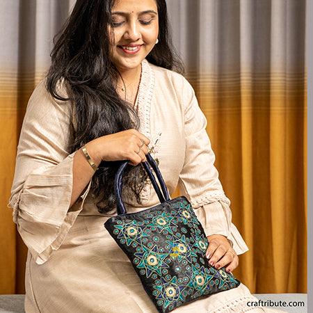 Kutch Embroidery_handbag