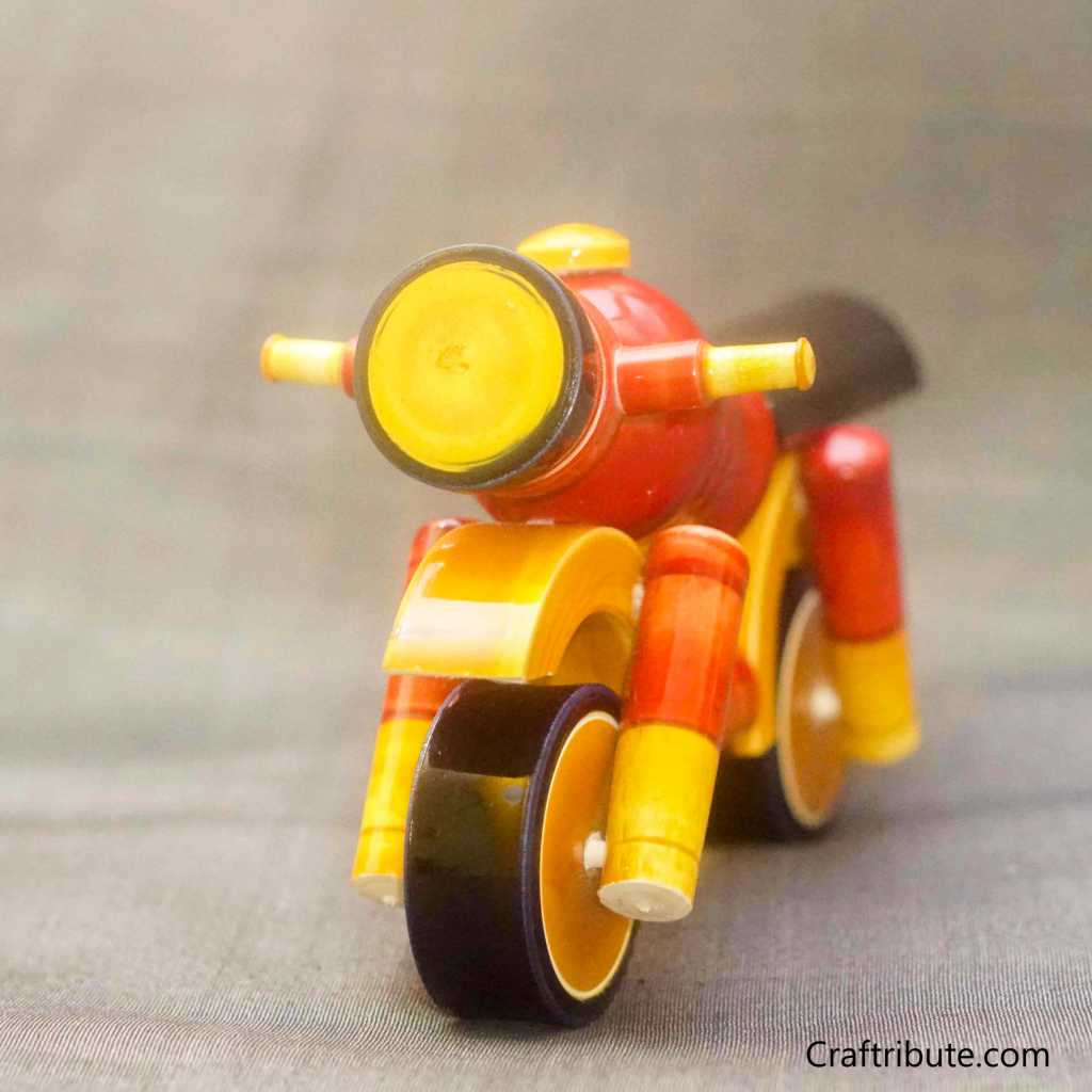 Lacquer finished Toy Bullet