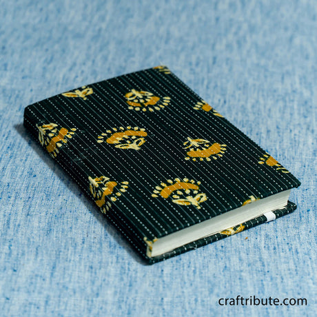 Handmade Paper Notebook with elastic band – Golden Flowers
