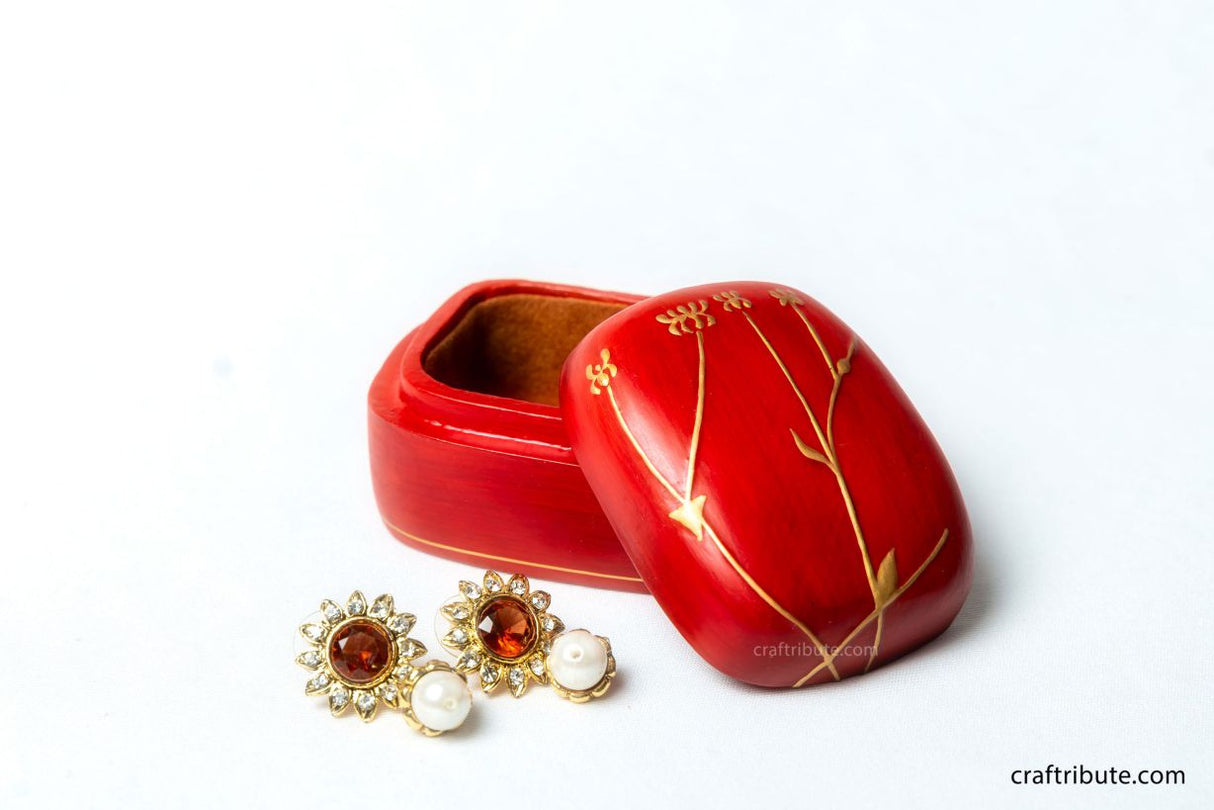 Papier-mâché – Trinket Box