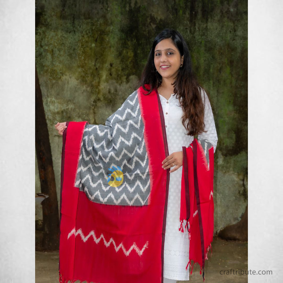 Double Ikat handwoven Grey wave Dupatta