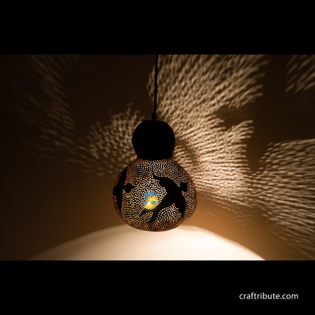 Tumba (Bottle Gourd Shell) Lamp – Bird (6775)