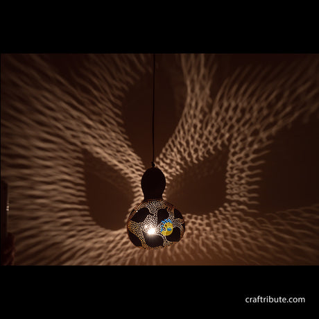 Tumba (Bottle Gourd Shell) Lamp – Leaves
