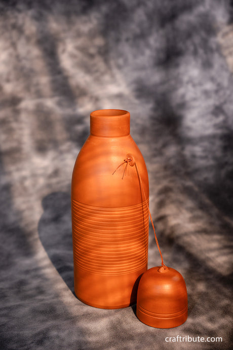 Craftribute | Terracotta Water Bottle | 600 ml x | 7.5 cm x 22.5 cm