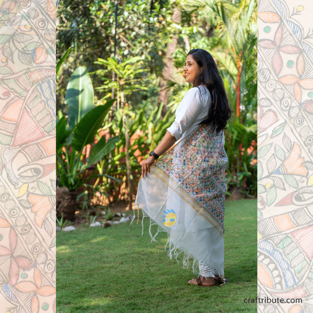 Madhubani hand painted Cotton Silk Dupatta - White Chaufula